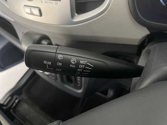 スズキ ワゴンＲ FZ 長野県 2015(平27)年 3.2万km ブルーイッシュブラックパール3 4WD/寒冷地仕様/純正ミュージックサーバー/AM/FM/CD/AUX/純正14AW/純正フロアマット/ベンチシート/シートヒーター前席/アイドリングストップ/横滑り防止機能/衝突軽減システム/盗難防止装置/UVカットガラス/プライバシーガラス/ドアバイザー/電動格納ミラー/保証書/取扱説明書