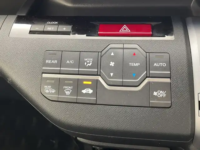ホンダ ステップワゴン スパーダ Z クールスピリット 群馬県 2014(平26)年 14.2万km プレミアムスパークルブラックパール 純正９型ナビ　純正９型後席モニター　フルセグＴＶ　バックカメラ　両側電動スライドドア　クルーズコントロール　アイドリングストップ　パドルシフト　ＨＩＤ　前後ドラレコ　ＥＴＣ　スマートキー　禁煙車