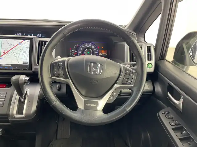 ホンダ ステップワゴン スパーダ Z クールスピリット 群馬県 2014(平26)年 14.2万km プレミアムスパークルブラックパール 純正９型ナビ　純正９型後席モニター　フルセグＴＶ　バックカメラ　両側電動スライドドア　クルーズコントロール　アイドリングストップ　パドルシフト　ＨＩＤ　前後ドラレコ　ＥＴＣ　スマートキー　禁煙車