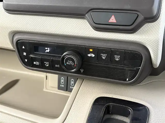 ホンダ Ｎ ＢＯＸ G EX ターボ ホンダセンシング 大分県 2018(平30)年 11.2万km プレミアムホワイトパールⅡ ・ナビ(CD/DVD/BT/SD)/・バックカメラ/・ホンダセンシング/・レーダークルーズコントロール/・両側パワースライドドア/・衝突軽減ブレーキ/・リアセンサー/・ETC/・ドライブレコーダー/・パドルシフト/・オートハイビーム/・スマートキー/・プッシュスタートボタン