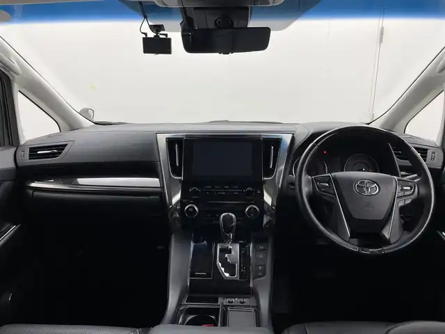 トヨタ ヴェルファイア Z Gエディション 茨城県 2020(令2)年 3.8万km ブラック 純正ディスプレイオーディオ/・AM/FM/CD/DVD/Bluetooth/フリップダウンモニター/バックカメラ/ビルトインETC/ドライブレコーダー（前後）/レーダークルーズコントロール/衝突軽減ブレーキ/レーンキープアシスト/ブラインドスポットモニター/横滑り防止装置/盗難防止装置/電動パーキングブレーキ/両側パワースライド/前後コーナーセンサー/メモリシート（D席）/パワーシート（D席+N席）/エアシート（D席+N席）/シートヒーター（D席+N席）/LEDヘッドライト/オートマチックハイビーム/オートライト/ダブルオートエアコン/プッシュスタートボタン/ステアリングリモコン/純正18インチアルミホイール/12V充電器/USBジャック/純正フロアマット/ドアバイザー