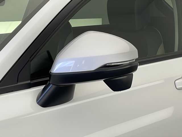 ホンダ ヴェゼル ハイブリッド e:HEV X HuNTパッケージ 長野県 2024(令6)年 0.1千km プラチナホワイトパール 4WD/寒冷地仕様/ホンダセンシング/・衝突軽減ブレーキ/・レーンキープアシスト/・車線逸脱防止/・レーダークルーズコントロール/・前後コーナーセンサー/・踏み間違い防止/前席シートヒーター/USB/LEDヘッドライト/電子パーキング/革巻きステアリング/ハーフレザーシート/MTモードAT/スマートキー/スペアキー