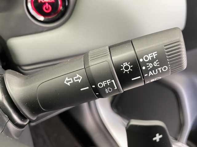 ホンダ ヴェゼル ハイブリッド e:HEV X HuNTパッケージ 長野県 2024(令6)年 0.1千km プラチナホワイトパール 4WD/寒冷地仕様/ホンダセンシング/・衝突軽減ブレーキ/・レーンキープアシスト/・車線逸脱防止/・レーダークルーズコントロール/・前後コーナーセンサー/・踏み間違い防止/前席シートヒーター/USB/LEDヘッドライト/電子パーキング/革巻きステアリング/ハーフレザーシート/MTモードAT/スマートキー/スペアキー