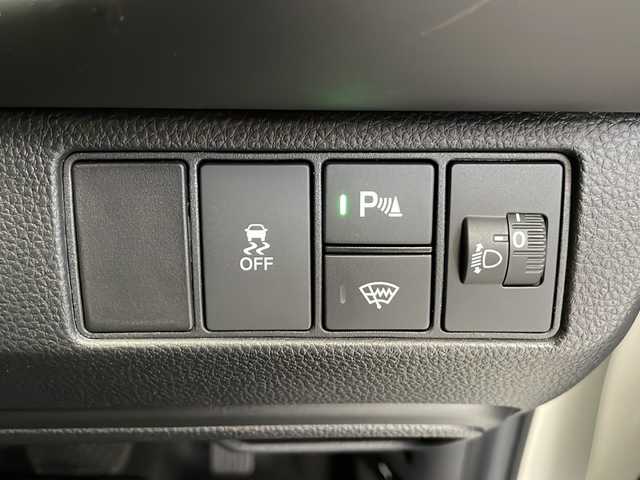 ホンダ ヴェゼル ハイブリッド e:HEV X HuNTパッケージ 長野県 2024(令6)年 0.1千km プラチナホワイトパール 4WD/寒冷地仕様/ホンダセンシング/・衝突軽減ブレーキ/・レーンキープアシスト/・車線逸脱防止/・レーダークルーズコントロール/・前後コーナーセンサー/・踏み間違い防止/前席シートヒーター/USB/LEDヘッドライト/電子パーキング/革巻きステアリング/ハーフレザーシート/MTモードAT/スマートキー/スペアキー