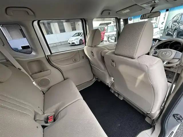 ホンダ Ｎ ＢＯＸ G Lパッケージ 岡山県 2014(平26)年 16.2万km カトラリーシルバーM 登録時走行距離161856/純正メモリナビ(VXM-155C)/AM/FM/Bluetooth/SD/CD/バックカメラ/アイドリングストップ/片側パワースライドドア/純正14インチAW/純正フロアマット/横滑り防止装置/ヘッドライトレベライザー/スマートキー/チップアップシート/プッシュスタート/ETC