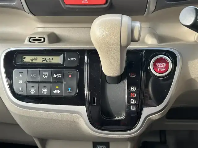 ホンダ Ｎ ＢＯＸ G Lパッケージ 岡山県 2014(平26)年 16.2万km カトラリーシルバーM 登録時走行距離161856/純正メモリナビ(VXM-155C)/AM/FM/Bluetooth/SD/CD/バックカメラ/アイドリングストップ/片側パワースライドドア/純正14インチAW/純正フロアマット/横滑り防止装置/ヘッドライトレベライザー/スマートキー/チップアップシート/プッシュスタート/ETC