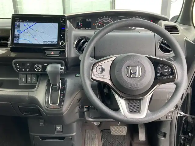 ホンダ Ｎ ＢＯＸ カスタム G L ホンダセンシング 香川県 2020(令2)年 4.6万km クリスタルブラックパール 登録時走行距離：45424km/ディーラー純正8型メモリナビ/　CD DVD BT フルセグTV/バックカメラ/パワースライドドア/衝突被害軽減装置/レーンキープアシスト/レーダークルーズコントロール/クリアランスソナー/LEDヘッドライト/オートライト/フォグランプ/ビルトインETC/ドライブレコーダー/シートヒーター/ステアリングスイッチ/プッシュスタート/スマートキー/スペアキー