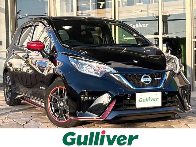 日産 ノート e－パワー ニスモ 静岡県 2017(平29)年 7万km スーパーブラック 【安全装備】/エマージェンシーブレーキ/横滑り防止機能/レーダークルーズコントロール/レーンキープアシスト/先行車発進お知らせ/オートライト/【主要装備】/ニスモ専用エアロ＆１６インチアルミホイール　/純正ナビ　/アラウンドビューモニター　/ステアリングスイッチ　/デジタルインナーミラー　/プッシュスタート/スマートキー/スペアキー有り/LEDヘッドライト/ドライブレコーダー/ETC