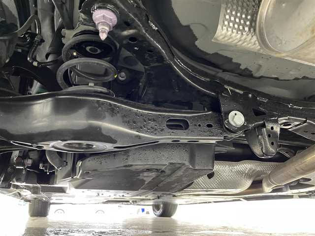 トヨタ プリウス Z 宮城県 2023(令5)年 3.2万km パール トヨタセーフティーセンス/12.3インチディスプレイオーディオ/(AM/FM/USB/Miracast/フルセグTV/BT)/全方位カメラ/ETC2.0/デジタルインナーミラー/BSM/レザーシート/パワーシート/シートメモリー/シートヒーター/エアーシート/ステアリングヒーター/レーダークルーズコントロール/モデリスタエアロ/プッシュスタート/スマートキー/オートライト/オートマチックハイビーム/LEDヘッドライト/ドアバイザー/純正フロアマット/純正19インチアルミホイール