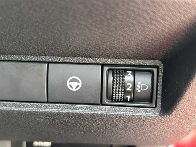 日産 ノート X 宮城県 2022(令4)年 7.2万km 赤 登録時走行距離　72051km/純正ナビ/プロパイロット/エマージェンシーブレーキ/クルーズコントロール/レーンキープアシスト/ブラインドスポットモニター/アラウンドビューモニター/ETC2.0/ドライブレコーダー/オートホールド/ワイヤレス充電/電格ミラー/ステアリングスイッチ