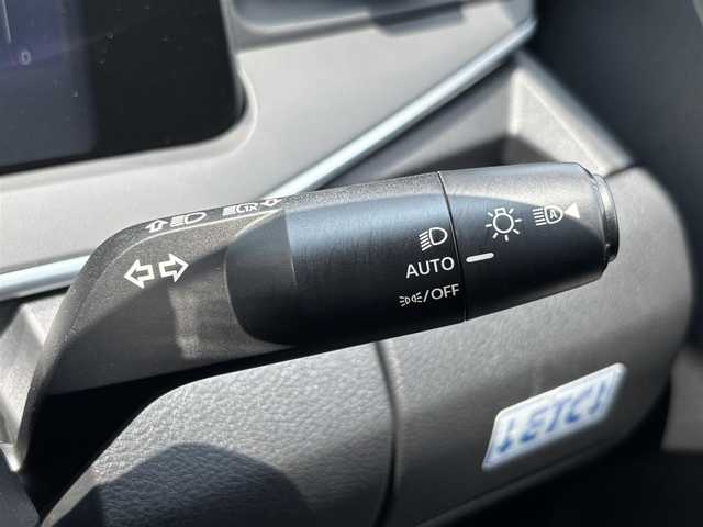 日産 ノート X 宮城県 2022(令4)年 7.2万km 赤 登録時走行距離　72051km/純正ナビ/プロパイロット/エマージェンシーブレーキ/クルーズコントロール/レーンキープアシスト/ブラインドスポットモニター/アラウンドビューモニター/ETC2.0/ドライブレコーダー/オートホールド/ワイヤレス充電/電格ミラー/ステアリングスイッチ