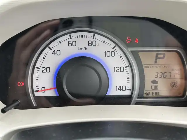 スズキ アルト L 山形県 2016(平28)年 2.9万km シルキーシルバーメタリック 4WD/純正オーディオ/・AM/FM/CD/AUX/衝突被害軽減システム/横滑り防止装置/アイドリングストップ/ダブルエアバック/前席ヒートシーター/ドアバイザー/社外フロアマット/ハロゲンヘッドライト/リモコンキー/冬タイヤ積載
