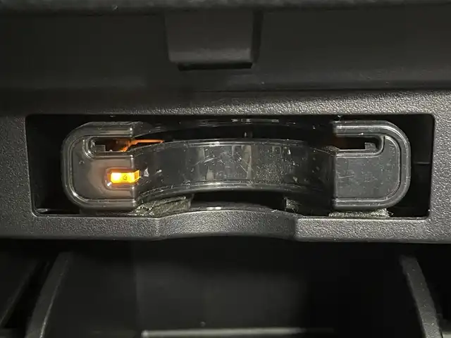 トヨタ ヴェルファイア Z Gエディション 道央・札幌 2018(平30)年 5.7万km ブラック ・ワンオーナー/・４WD/・寒冷地仕様/・純正ナビ(NSZN-Z68T)/　CD/DVD/SD/BT/フルセグ/・バックカメラ/・ETC/・ユピテル製GPSレーダー/・プリクラッシュセーフティ/・レーダークルーズコントロール/・レーンキープアシスト/・オートハイビーム/・クリアランスソナー/・横滑り防止装置/・レザーシート/・パワーシート/・前席シートヒーター/・両側パワースライドドア/・パワーバックドア/・LEDヘッドライト/・フォグライト/・オートライト/・プッシュスタート/・スマートキー/・純正エンジンスターター/・純正フロアマット/・新車保証書/・取扱説明書