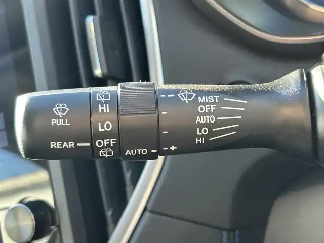 スバル ＸＶ ハイブリッド アドバンス 熊本県 2021(令3)年 4万km クールグレーカーキ 純正ナビ/・AM/FM/CD/DVD/BD/SD/USB/BT/・AppleCarPlay/AndroidAuto/・フルセグTV/バックカメラ/・サイド/フロント/アイサイト/・先行車発進お知らせ機能/・プリクラッシュブレーキアシスト/・車線逸脱警報機能/・全車速追従機能付きクルーズコントロール/・ツーリングアシスト/・後退時ブレーキアシスト/・ステアリング連動ヘッドランプ/・スバルリヤビークルディテクション/コーナーセンサー（後方）/革巻きステアリング/・ステアリングリモコン/・パドルシフト/オートライト/・LEDライト/・フォグランプ/ハーフレザーシート/・D/N席パワーシート/・D席シートメモリー/純正ドライブレコーダー（前方）/電動格納ミラー/・ウィンカーミラー/電動サイドブレーキ/・オートビーグルホールド/ETC/トノカバー/純正アルミホイール/純正フロアマット/スマートキー/・スペアキー