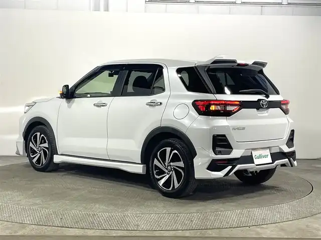 トヨタ ライズ Z 大阪府 2020(令2)年 2.9万km シャイニングホワイトパール モデリスタエアロ 純正ディスプレイオーディオTV バックカメラ ETC 衝突軽減 レーダークルコン シートヒーター レーンアシスト オートハイビーム 前後ドラレコ スマートキー LEDヘッドライト