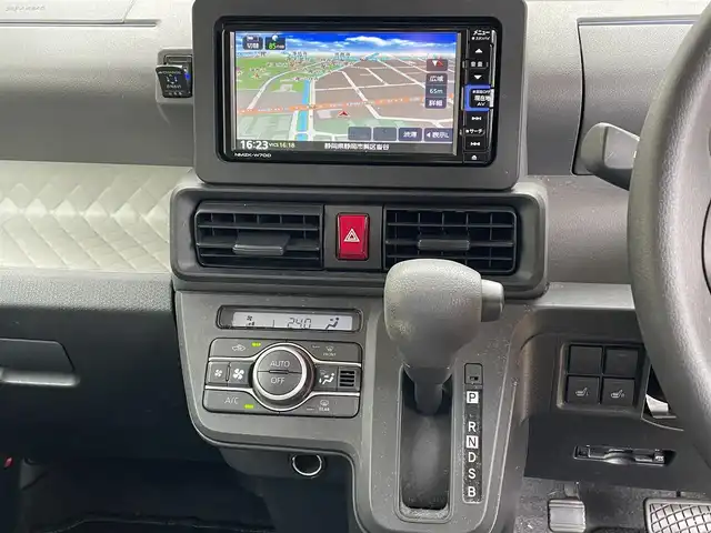 ダイハツ タント X セレクション 静岡県 2020(令2)年 3.9万km ブラックマイカメタリック ワンオーナー/純正ナビ/フルセグTV/DVD/CD/SD/BT/全方位カメラ/片側パワースライドドア/衝突軽減ブレーキ/レーンキープアシスト/前後コーナーセンサー/前方ドライブレコーダー/前席シートヒーター /ビルトインETC/LEDヘッドライト/ステアリングスイッチ/スマートキー×2/保証書/取扱説明書/R5点検記録簿有