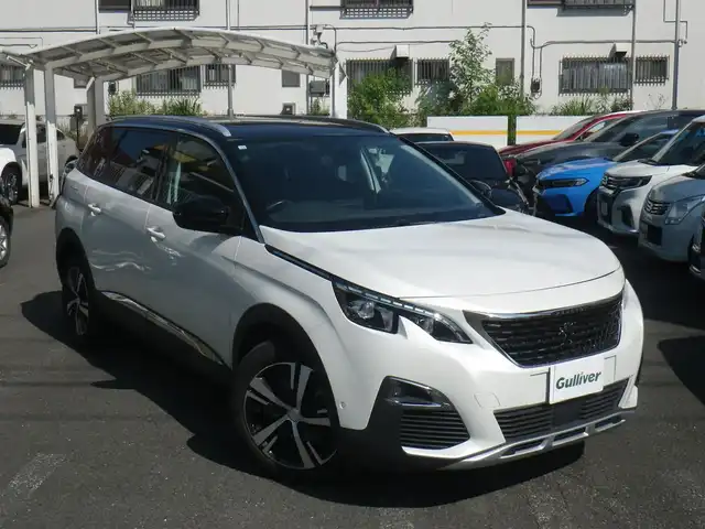 プジョー ５００８ アリュール 神奈川県 2018(平30)年 7万km 白 サンルーフ/ワンオーナー/純正SDナビ　フルセグTV/（USB）/バック/サイドカメラ/クリアランスソナー/パワーバックドア/ハーフレザーシート/レーダークルーズコントロール/ブラインドスポットモニタリング/アクティブセーフティブレーキ/インテリジェントハイビーム/レーンキープアシスト/疲労検知システム/LEDヘッドランプ/LEDフォグランプ/パドルシフト/アンビエンスライト/リバース連動ミラー/スマートキーX2/ETC/取説書/保証書