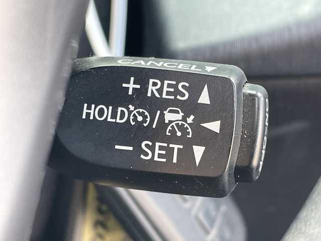 トヨタ プリウス α S 千葉県 2019(令1)年 11.5万km ブラックマイカ ９型ナビＡＶＩＣ－ＲＱ９０３　バックカメラ　セーフティセンス　フルセグ　ＢＴ　ＤＶＤ　クルコン　ＰＣＳ　ＬＤＡ　ＡＨＢ　ドラレコ　フロアマット　ＬＥＤライト　オートライト　フォグライト　バイザー