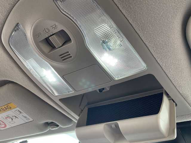 トヨタ プリウス α S 千葉県 2019(令1)年 11.5万km ブラックマイカ ９型ナビＡＶＩＣ－ＲＱ９０３　バックカメラ　セーフティセンス　フルセグ　ＢＴ　ＤＶＤ　クルコン　ＰＣＳ　ＬＤＡ　ＡＨＢ　ドラレコ　フロアマット　ＬＥＤライト　オートライト　フォグライト　バイザー