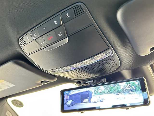 メルセデス・ベンツ Ｅ２２０ｄ SW AVG スポーツ 本革 福岡県 2017(平29)年 4.7万km ダイヤモンドホワイト エアバランスＰＫＧ　/レーダーセーフティーＰＫＧ　/３６０°カメラ　/Ｂｕｒｍｅｓｔｅｒサウンドシステム　/黒革　/ナビ／フルセグ　/ＡＣＣ　/ＢＳＭ　/アンビエントライト　/フットトランクオープナー　/純正１９ＡＷ