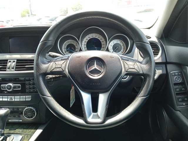メルセデス・ベンツ Ｃ２００ ブルーエフィシェンシーW AVG 福井県 2011(平23)年 8.6万km ベージュⅡ 純正HDDナビ/・（フルセグTV/Bluetooth/HDD）/バックカメラ/ETC/ステアリングスイッチ/前席パワーシート/ハーフレザーシート/冬タイヤ積込/グリル積込/WESTERホイール/純正フロアマット