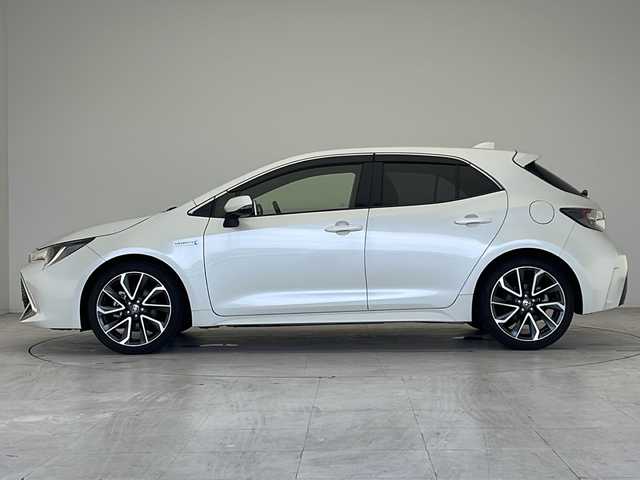 トヨタ カローラ スポーツ ハイブリッドG Z 愛知県 2018(平30)年 2.3万km ホワイトパールクリスタルシャイン 衝突軽減システム/SDナビ/レーダークルーズコントロール/フルセグ/CD/Bluetooth/バックカメラ/コーナーセンサー/LEDヘッドライト/純正アルミホイール/オートライト/ETC/ステアリングスイッチ/スマートキー/プッシュスタート