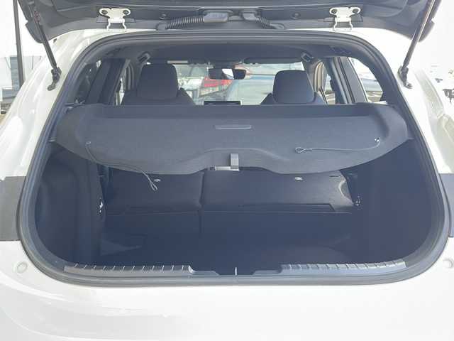 トヨタ カローラ スポーツ ハイブリッドG Z 愛知県 2018(平30)年 2.3万km ホワイトパールクリスタルシャイン 衝突軽減システム/SDナビ/レーダークルーズコントロール/フルセグ/CD/Bluetooth/バックカメラ/コーナーセンサー/LEDヘッドライト/純正アルミホイール/オートライト/ETC/ステアリングスイッチ/スマートキー/プッシュスタート