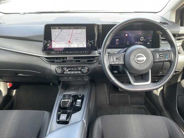 日産 ノート X FOUR 秋田県 2022(令4)年 9.3万km オーロラフレアブルーパール 純正ナビ/純正Bluetooth/フルセグ/全方位カメラ/ETC2.0/４WD/前後コーナーセンサー/前席シートヒーター/ステアリングヒーター