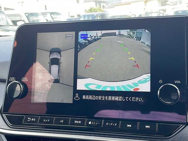 日産 ノート X FOUR 秋田県 2022(令4)年 9.3万km オーロラフレアブルーパール 純正ナビ/純正Bluetooth/フルセグ/全方位カメラ/ETC2.0/４WD/前後コーナーセンサー/前席シートヒーター/ステアリングヒーター