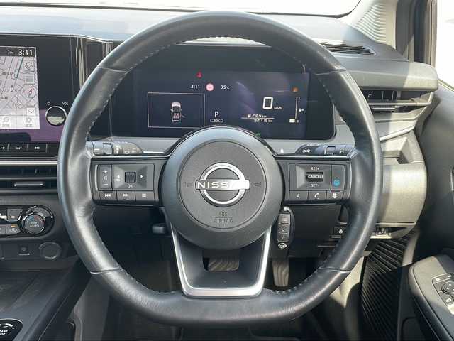 日産 ノート X FOUR 秋田県 2022(令4)年 9.3万km オーロラフレアブルーパール 純正ナビ/純正Bluetooth/フルセグ/全方位カメラ/ETC2.0/４WD/前後コーナーセンサー/前席シートヒーター/ステアリングヒーター