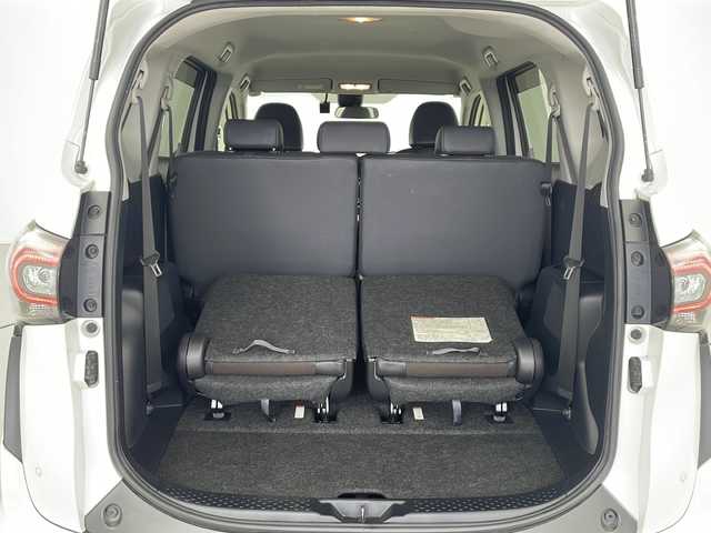 トヨタ シエンタ G クエロ 愛知県 2019(令1)年 4.2万km ホワイトパールクリスタルシャイン /禁煙車//純正ナビ【NSZT-Y68T】//バックカメラ//フルセグTV・Bluetooth・CD//ETC・ドライブレコーダー//純正15インチアルミホイール//MODELLISTAエアロ(純正)//両側パワースライドドア//合皮×ファブリックシート//トヨタセーフティセンス//プリクラッシュセーフティ//レーンディパーチャーアラート//オートマチックハイビーム//先行車発進告知//ドライブスタートコントロール//インテリジェントクリアランスソナー//パーキングサポートブレーキ//ヒルスタートアシスト//横滑り防止//アイドリングストップ//LEDヘッドライト//オートライト//フロントフォグランプ//オート電動格納ミラーウィンカー//本革巻ステアリングホイール//純正フロアマット//プッシュスタート//スペアキー1本(スマートキー)//保証書/取扱説明書//ナビ説明書