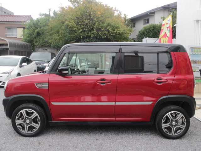 スズキ ハスラー X ターボ 千葉県 2015(平27)年 5.6万km フェニックスレッドパール/ブルーイッシュブラックパール 社外7インチナビ(AVIC-RZ03)/バックカメラ /AM/FM/DVD/AUX/ワンセグTV/ビルトインETC/純正フロアマット/純正ドアバイザー/前後ドライブレコーダー/アイドリングストップ/衝突軽減ブレーキ/運転席シートヒーター /オートライト/フォグランプ/スマートキー×2/取扱説明書/保証書