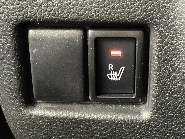 スズキ スペーシア HYBRID X 岐阜県 2018(平30)年 7.8万km ピュアホワイトP 純正ナビ(KXM-E502W)/AM/FM/CD/DVD/Bluetooth/SD/フルセグTV/バックモニター/両側パワースライドドア/運転席シートヒーター/衝突軽減ブレーキ/レーンキープアシスト/コーナーセンサー/スマートキー/プッシュスタート/スペアキー/サーキュレーター/電動格納ミラー/後席サンシェード/オートLEDヘッドライト/純正フロアマット/純正ドアバイザー/純正14インチアルミホイール