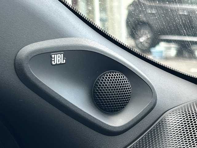 トヨタ ＧＲヤリス RZ ハイパフォーマンス 長野県 2024(令6)年 1.6万km ガンＭ ・純正ディスプレイオーディオ/AM FM Bluetooth/・バックカメラ/・ビルトインETC2.0/・JBLサウンドシステム/・プリクラッシュセーフティ/・レーダークルーズコントロール/・オートマチックハイビーム/・レーンキープアシスト/・ブラインドスポットモニター/・コーナーセンサー/・LEDヘッドライト/・オートライト/・フォグライト/・ステアリングヒーター/・シートヒーター(D/N)/・純正18インチアルミホイール/・ドライブレコーダー/・ウィンカーミラー/・電動格納ミラー/・社外レーダー/・スマートキー/・エンジンプッシュスタート/・フロアマット