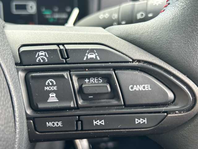 トヨタ ＧＲヤリス RZ ハイパフォーマンス 長野県 2024(令6)年 1.6万km ガンＭ ・純正ディスプレイオーディオ/AM FM Bluetooth/・バックカメラ/・ビルトインETC2.0/・JBLサウンドシステム/・プリクラッシュセーフティ/・レーダークルーズコントロール/・オートマチックハイビーム/・レーンキープアシスト/・ブラインドスポットモニター/・コーナーセンサー/・LEDヘッドライト/・オートライト/・フォグライト/・ステアリングヒーター/・シートヒーター(D/N)/・純正18インチアルミホイール/・ドライブレコーダー/・ウィンカーミラー/・電動格納ミラー/・社外レーダー/・スマートキー/・エンジンプッシュスタート/・フロアマット