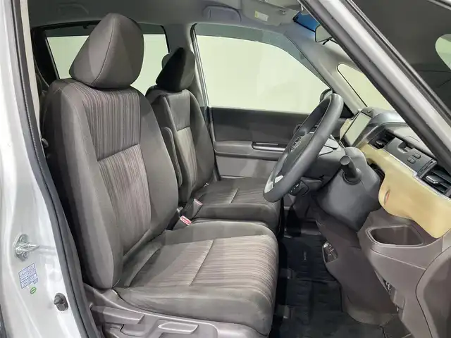 ホンダ フリード G ホンダセンシング 愛知県 2017(平29)年 6.2万km ホワイトオーキッドパール 純正9インチナビ（フルセグTV））/衝突軽減ブレーキ/両側パワースライドドア/ビルトインETC/バックカメラ/レーンキープアシスト/パーキングアシスト/プッシュスタート/スマートキー/アイドリングストップ/純正フロアマット/オートライト/LEDヘッドライト