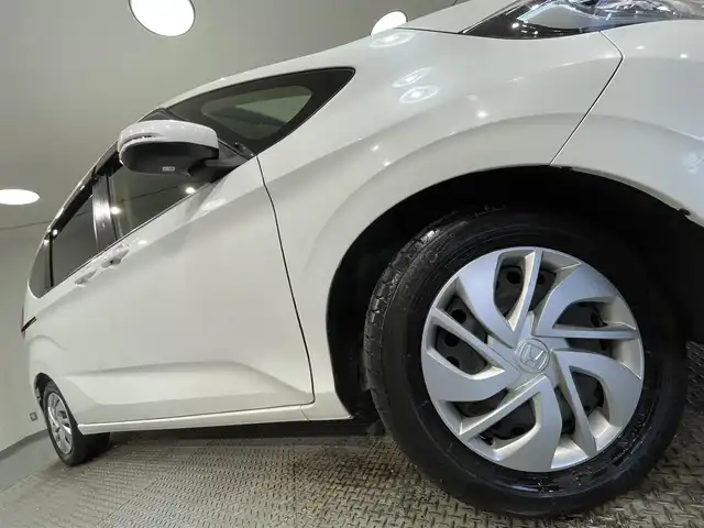 ホンダ フリード G ホンダセンシング 愛知県 2017(平29)年 6.2万km ホワイトオーキッドパール 純正9インチナビ（フルセグTV））/衝突軽減ブレーキ/両側パワースライドドア/ビルトインETC/バックカメラ/レーンキープアシスト/パーキングアシスト/プッシュスタート/スマートキー/アイドリングストップ/純正フロアマット/オートライト/LEDヘッドライト