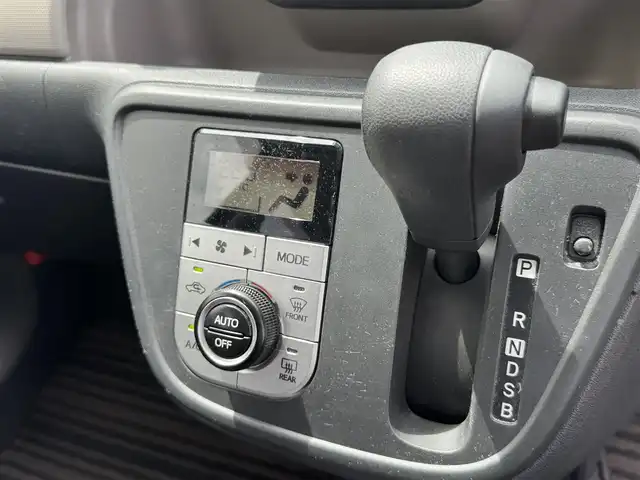 トヨタ パッソ モーダ　S 三重県 2017(平29)年 6.6万km ダークエメラルドマイカ スマートアシスト2/アイドリングストップ/イクリプスSDナビ・フルセグTV/・DVD/CD/・Bluetooth/バックカメラ/クリアランスソナー /ドライブレコーダー/ビルトインETC/LEDヘッドライト/・オートライト/プッシュエンジンスタート/スマートキー/新車時保証書/取扱説明書