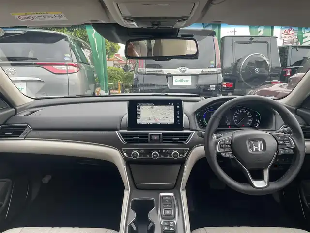 ホンダ アコード EX 東京都 2021(令3)年 0.2万km プラチナホワイトパール Honda SENSING/・衝突軽減ブレーキ/・誤発進抑制機能/・後方誤発進抑制機能/・近距離衝突軽減ブレーキ/・歩行者事故低減ステアリング/・路外逸脱抑制機能/・アダプティブクルーズコントロール/・車線維持支援システム/・トラフィックジャムアシスト/・先行車発進お知らせ機能/・標識認識機能/・オートハイビーム/・アダプティブドライビングビーム/・パーキングセンサーシステム/・急アクセル抑制機能/・ブラインドスポットインフォメーション/・後退出庫サポート/・Honda パーキングパイロット/・ドライバー注意力モニター/ヘッドアップディスプレー/サンルーフ/Hondaインターナビ/・ワンセグTV/Bluetooth/apple car play/android auto/前後ドライブレコーダー（ZDR‐025）/moduloエアロ/シートヒーター/オートエアコン/ワイヤレス充電器/取扱説明書/保証書