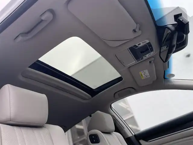 ホンダ アコード EX 東京都 2021(令3)年 0.2万km プラチナホワイトパール Honda SENSING/・衝突軽減ブレーキ/・誤発進抑制機能/・後方誤発進抑制機能/・近距離衝突軽減ブレーキ/・歩行者事故低減ステアリング/・路外逸脱抑制機能/・アダプティブクルーズコントロール/・車線維持支援システム/・トラフィックジャムアシスト/・先行車発進お知らせ機能/・標識認識機能/・オートハイビーム/・アダプティブドライビングビーム/・パーキングセンサーシステム/・急アクセル抑制機能/・ブラインドスポットインフォメーション/・後退出庫サポート/・Honda パーキングパイロット/・ドライバー注意力モニター/ヘッドアップディスプレー/サンルーフ/Hondaインターナビ/・ワンセグTV/Bluetooth/apple car play/android auto/前後ドライブレコーダー（ZDR‐025）/moduloエアロ/シートヒーター/オートエアコン/ワイヤレス充電器/取扱説明書/保証書