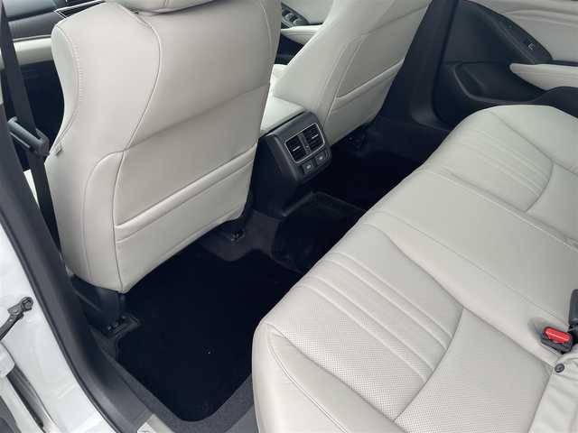 ホンダ アコード EX 東京都 2021(令3)年 0.2万km プラチナホワイトパール Honda SENSING/・衝突軽減ブレーキ/・誤発進抑制機能/・後方誤発進抑制機能/・近距離衝突軽減ブレーキ/・歩行者事故低減ステアリング/・路外逸脱抑制機能/・アダプティブクルーズコントロール/・車線維持支援システム/・トラフィックジャムアシスト/・先行車発進お知らせ機能/・標識認識機能/・オートハイビーム/・アダプティブドライビングビーム/・パーキングセンサーシステム/・急アクセル抑制機能/・ブラインドスポットインフォメーション/・後退出庫サポート/・Honda パーキングパイロット/・ドライバー注意力モニター/ヘッドアップディスプレー/サンルーフ/Hondaインターナビ/・ワンセグTV/Bluetooth/apple car play/android auto/前後ドライブレコーダー（ZDR‐025）/moduloエアロ/シートヒーター/オートエアコン/ワイヤレス充電器/取扱説明書/保証書