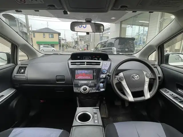 トヨタ プリウス α S Lセレクション 埼玉県 2015(平27)年 13万km ホワイトパールクリスタルシャイン (株)IDOMが運営する【じしゃロン鳩ヶ谷店】の自社ローン専用車両になりますこちらは現金またはオートローンご利用時の価格です。自社ローンご希望の方は別途その旨お申付け下さい/モデリスタエアロ/純正ＳＤナビ/　(CD/DVD/SD/Bluetooth接続)/フルセグＴＶ/バックカメラ/ビルドインＥＴＣ/オートライト/シートカバー/ＳＲＳエアバッグシステム/サイド＆カーテンエアバッグ/ＨＩＤヘッドライト