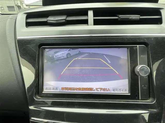 トヨタ プリウス α S Lセレクション 埼玉県 2015(平27)年 13万km ホワイトパールクリスタルシャイン (株)IDOMが運営する【じしゃロン鳩ヶ谷店】の自社ローン専用車両になりますこちらは現金またはオートローンご利用時の価格です。自社ローンご希望の方は別途その旨お申付け下さい/モデリスタエアロ/純正ＳＤナビ/　(CD/DVD/SD/Bluetooth接続)/フルセグＴＶ/バックカメラ/ビルドインＥＴＣ/オートライト/シートカバー/ＳＲＳエアバッグシステム/サイド＆カーテンエアバッグ/ＨＩＤヘッドライト