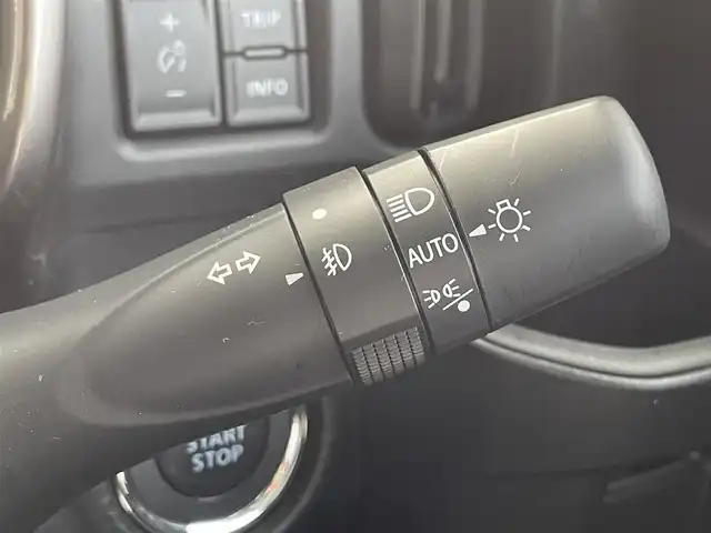 スズキ ハスラー Jスタイル Ⅱ ターボ 福岡県 2022(令4)年 0.7万km オフブルーメタリック/ガンメタリック2トーンルーフ ワンオーナー/純正8インチメモリナビ/・CD/DVD/BT/フルセグTv/・バックモニター/スズキセーフティサポート/・レーダークルーズコントロール/前後ドライブレコーダー/ETC/シートヒーター/・オートライト/・LEDヘットライト/・LEDフォグライト/革巻きステアリング/・パドルシフト/・ステアリングリモコン/シートバックテーブル/電動格納式ミラー/アイドリングストップ/プッシュスタート/スマートキー×２/シートカバー/純正１５インチアルミホイール