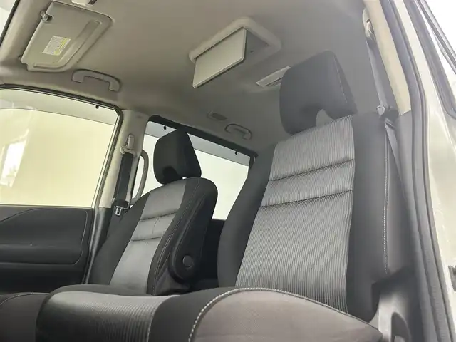 日産 セレナ ハイウェイスター 埼玉県 2020(令2)年 8万km ブリリアントホワイトパール ９型ナビ　フリップダウンモニター　ＥＴＣ　クリアランスソナー　ブラインドスポットモニター　両側電動スライドドア　アイドリングストップ　オートブレーキホールド　パーキングアシスト　ＬＥＤヘッドライト