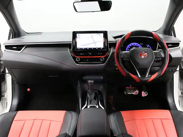 トヨタ カローラ スポーツ G Z 三重県 2019(平31)年 3.4万km ホワイトパールクリスタルシャイン ワンオーナー/TRDエアロ/weds18インチアルミホイール/セーフティセンス/アイドリングストップ/純正9インチメモリナビ ・地デジTV/・DVD/CD/・Bluetooth/バックカメラ/全車速追従機能付レーダークルーズコントロール/レーントレーシングアラート/赤/黒レザー調シートカバー/ビルトインETC/丸型1灯式LEDヘッドランプ/・オートライト/オートマチックハイビーム/LEDフォグランプ/プッシュエンジンスタート/スマートキー×2/新車時保証書/取扱説明書