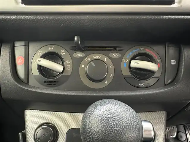 スバル ステラ カスタム RS 兵庫県 2008(平20)年 11.1万km シルキーホワイトパール 社外HDDナビ/フルセグ CD DVD/ETC/HIDヘッドライト/フォグライト/純正14インチアルミホイール/純正フロアマット/ドアバイザー/スマートキー