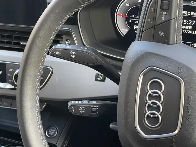 アウディ Ａ４ アバント 40TDIクワトロ Sライン 山梨県 2022(令4)年 3万km パール SラインPパッケージ/マトリクスLED/全周囲C/純正MMI　/カープレイ/バーチャルC/マイルドHV/ACC/LKA/BSA/パイロットA/黒半革/シートH/電動リアG/Aハイビーム/Pシート/フルセグ