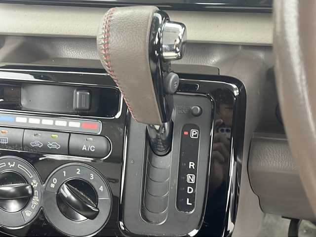 スズキ ＭＲワゴン Wit LS 三重県 2014(平26)年 8万km コメットグリーン 社外オーディオ　/専用合皮レザーシート　/プッシュスタート/スマートキー　/ＨＩＤヘッドライト　/オートライト機能　/アイドリングストップ　/革巻きステアリング　/ＥＴＣ/保証書/取説有り
