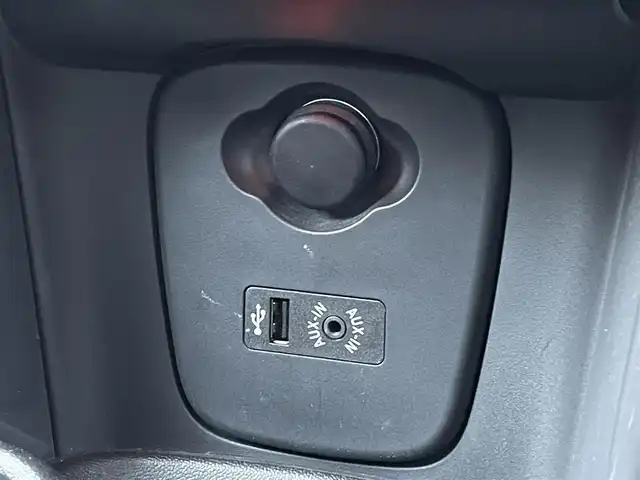 ＭＩＮＩ ミニ クーパー D 三重県 2017(平29)年 5.7万km ペッパー・ホワイト インテリジェントセーフティ/HUD/ACC/ドライブレコーダー前後/純正ナビ/Bカメラ/BT/USB/ブラックルーフ/純正15インチAW/コンフォートアクセス/マルチファンクションステアリング